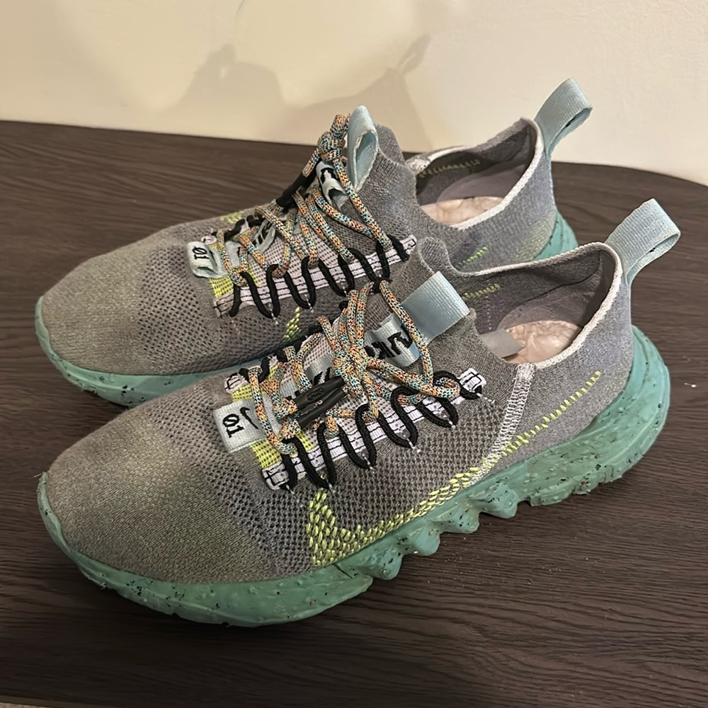 Nike Space Hippie 01 Wolf Grey “Healing Jade”